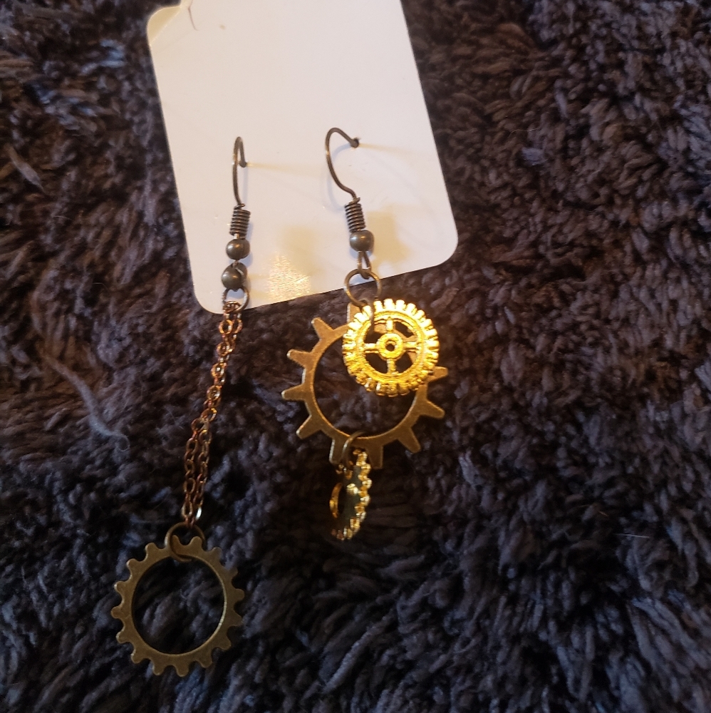 Lot of 6 pairs of earrings